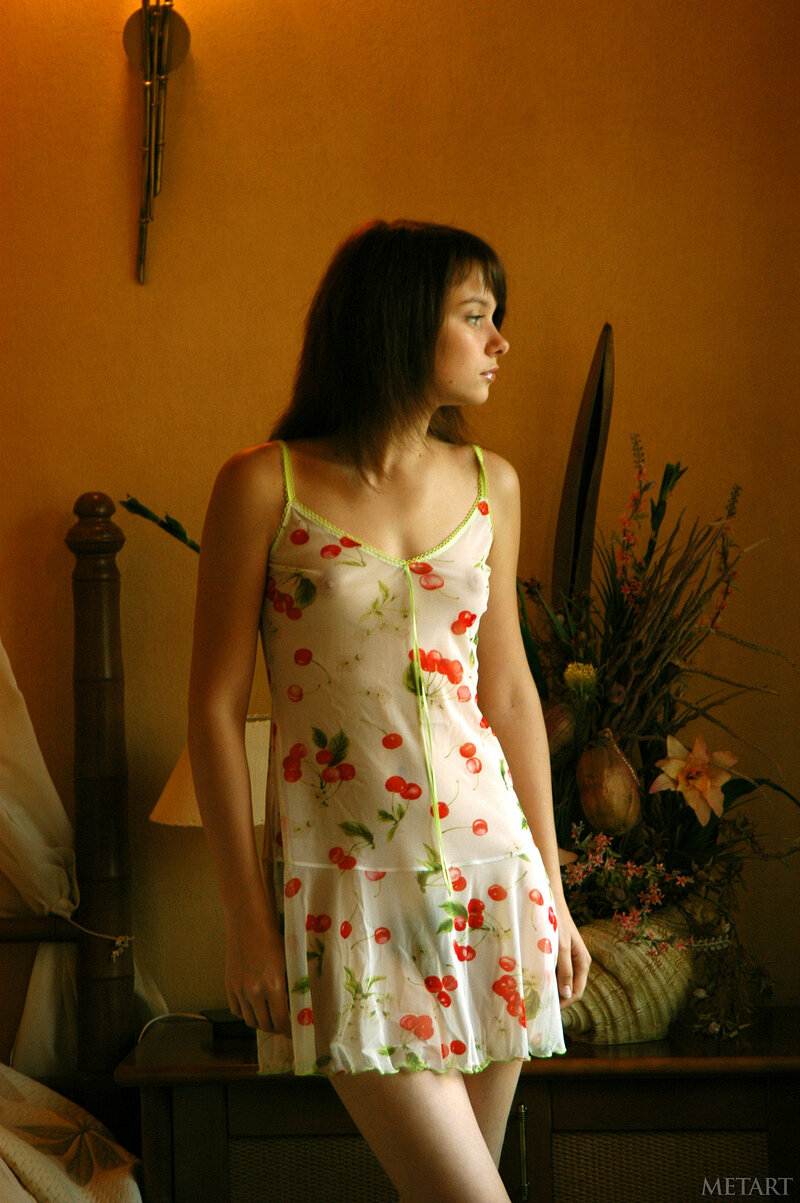Людмила, 24